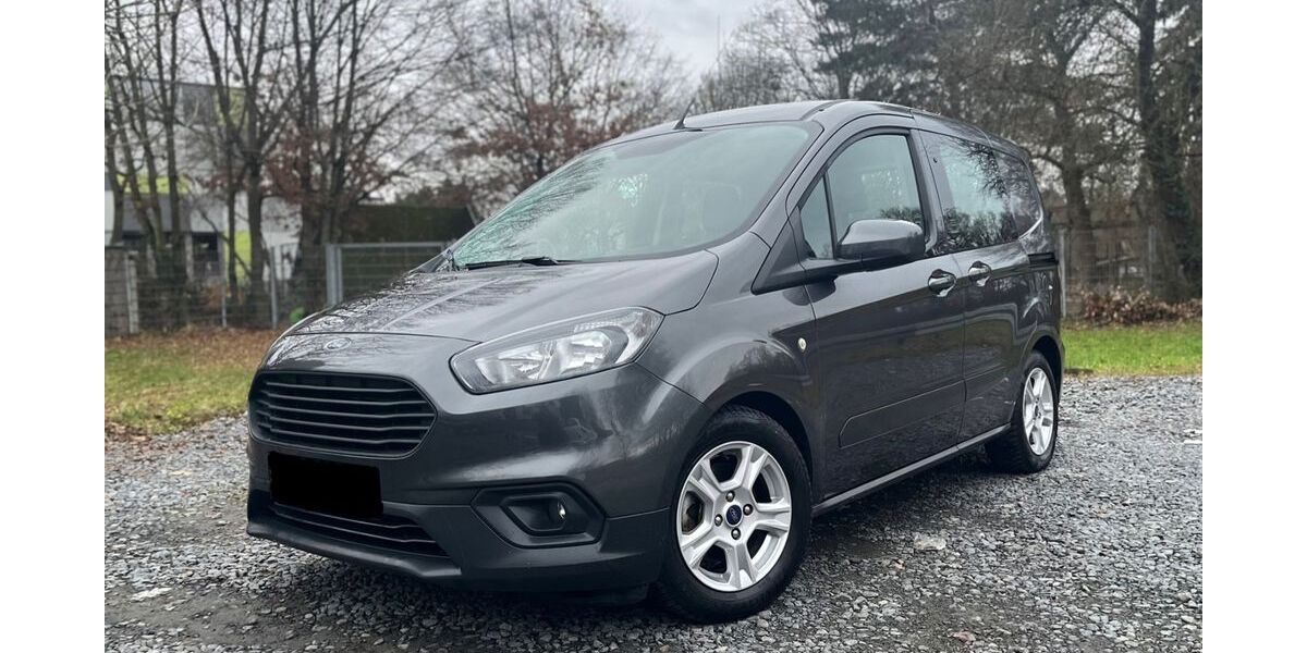 Ford Transit Courier 99.000 km 10.300 &euro; Heusenstamm 63150