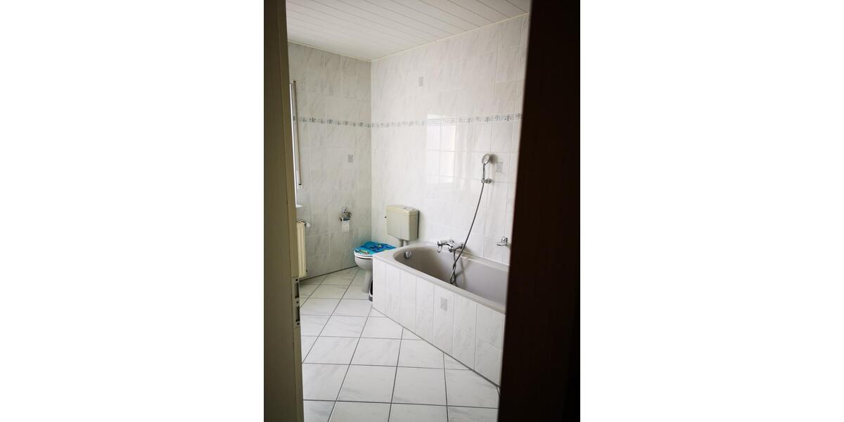 Schicke Wohnung in toller Lage ! 3 zimmer