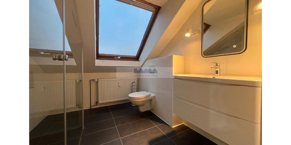 Dachgeschoßwohnung Wolfsburg Alt-Wolfsburg - 3 Zimmer, 69 m&sup2;, 730&euro; | Angebot:25427071