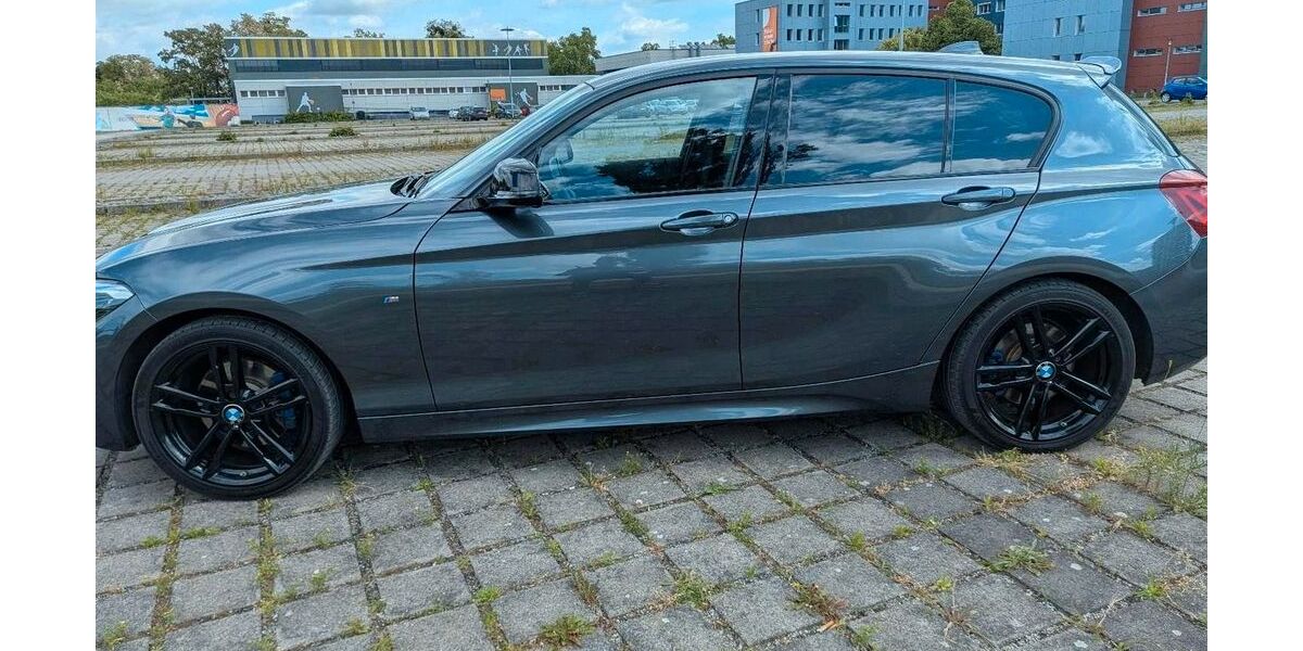 BMW 125 94.276 km 8.620 &euro; Langquaid 84085