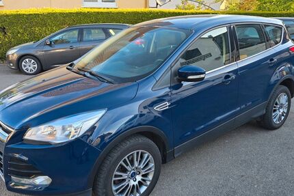 Ford Kuga 53.000 km 11.450 &euro; Bad Friedrichshall 74177