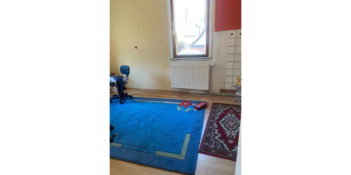 Einfamilienhaus Schmalkalden - 7 Zimmer, 142 m&sup2;, 110.000&euro; | Angebot:25900006