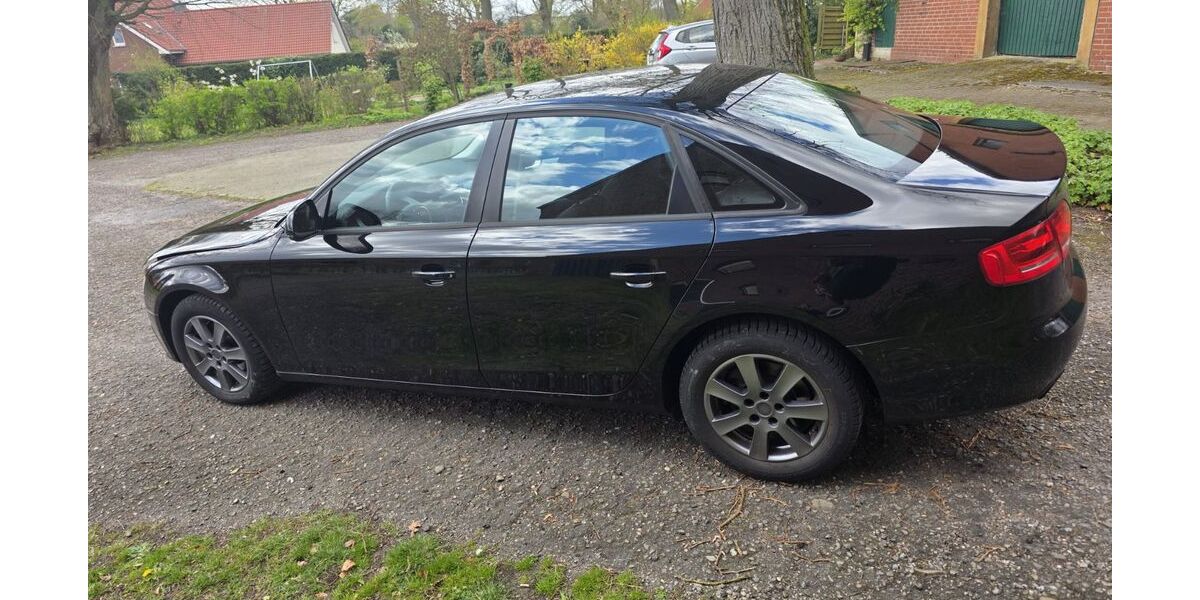 Audi A4 196.251 km 4.950 &euro; Geeste 49744