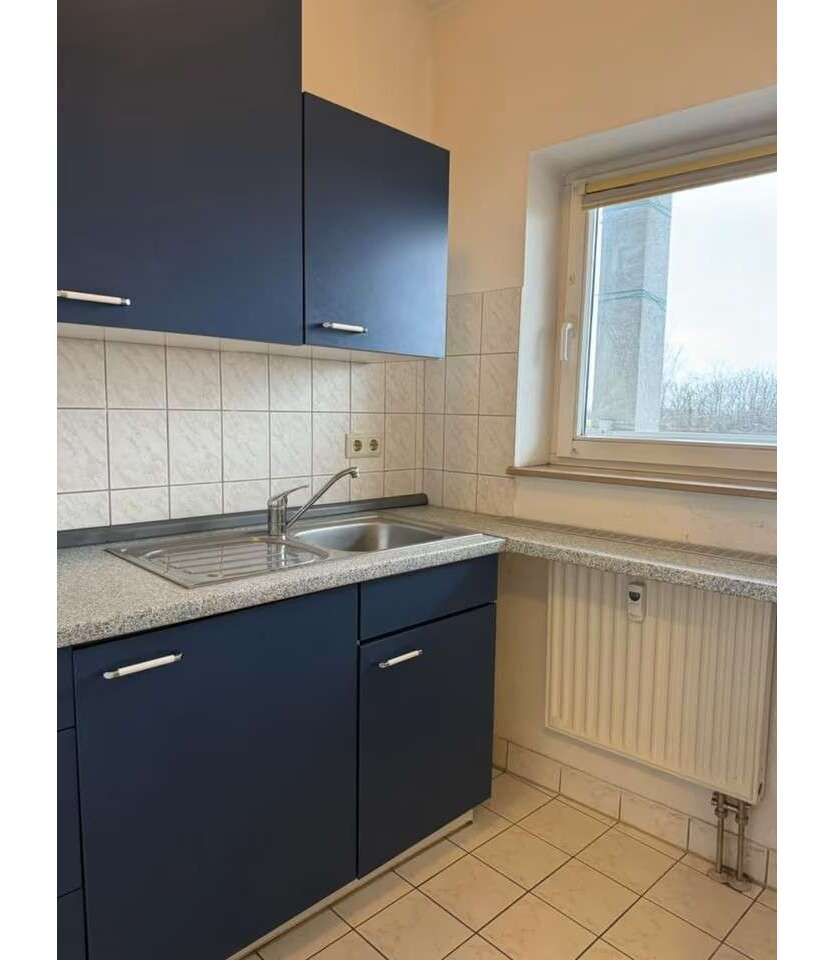 Wohnung zum Mieten in Magdeburg 249 € 33.5 m²