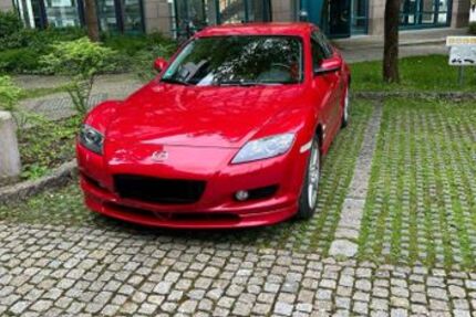 Mazda RX-8 85.000 km 8.000 € München 80639