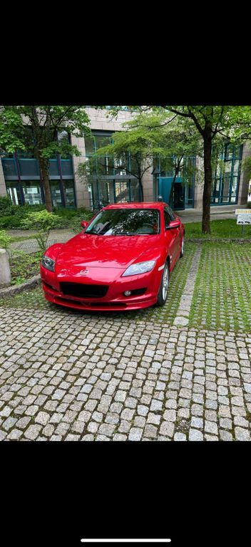 Mazda RX-8 85.000 km 8.000 € München 80639
