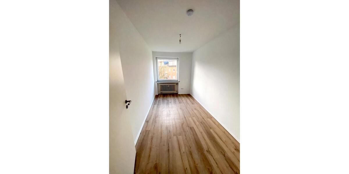 Etagenwohnung Bergen - 4 Zimmer, 82 m&sup2;, 129.000&euro; | Angebot:27097430