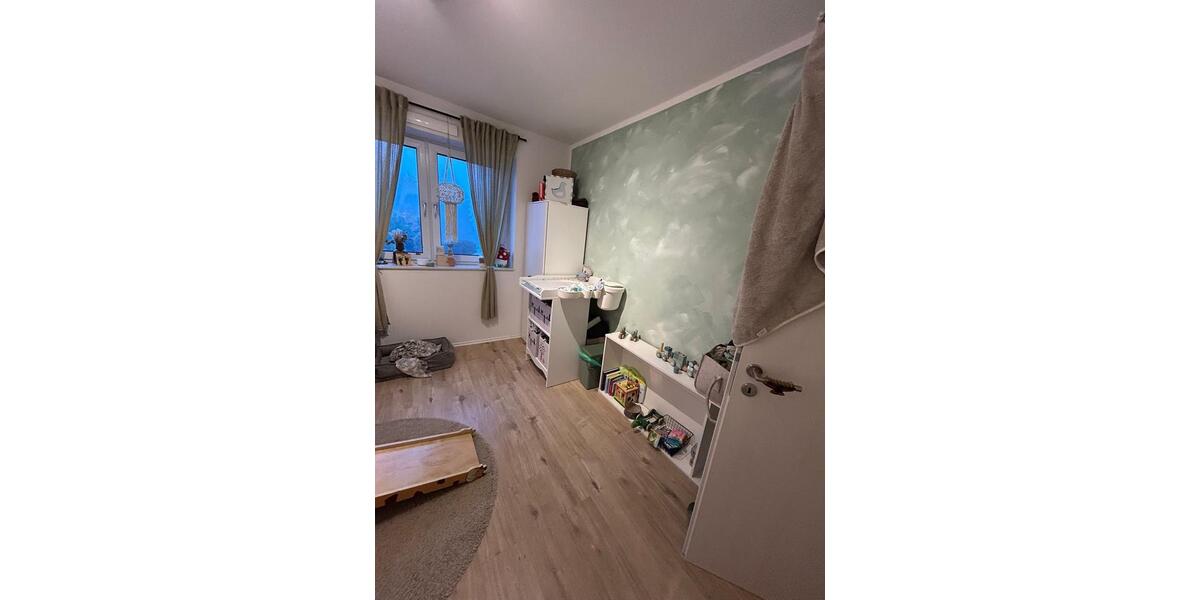 Etagenwohnung Geilenkirchen - 3 Zimmer, 94 m&sup2;, 1.050&euro; | Angebot:26393518