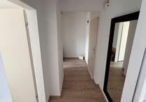 Dachgeschoßwohnung, 3 Zimmer, ca. 50-55qm, Nähe Odenkirchen Bhf