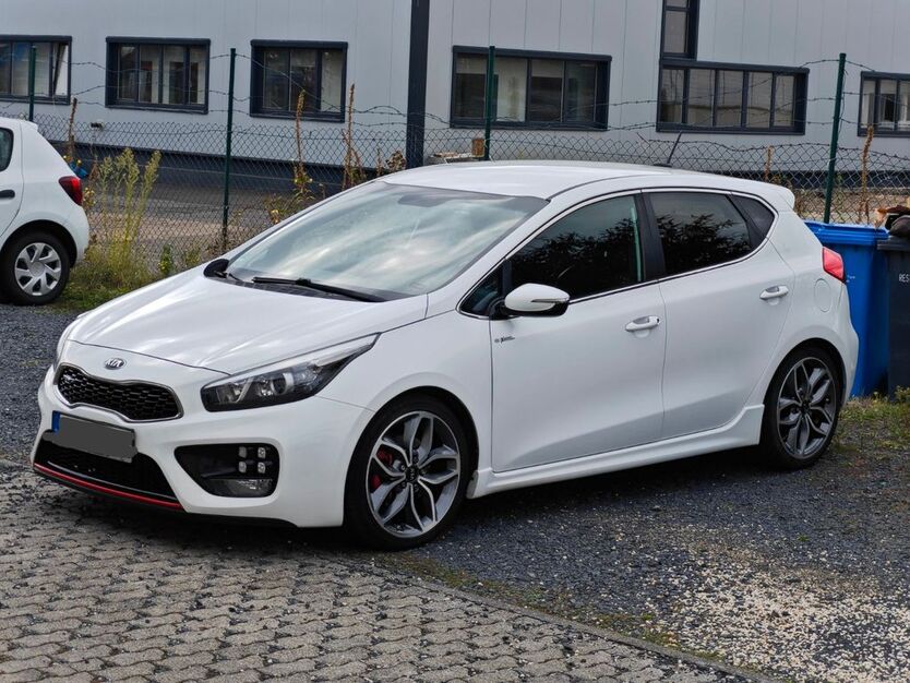 Kia ceed / Ceed 95.000 km 12.500 € Kettig 56220