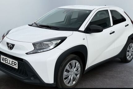 Toyota Aygo (X) 19.330 km 12.980 &euro; Hamm 59067