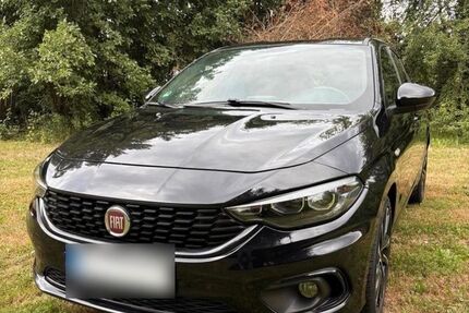 Fiat Tipo 93.000 km 9.990 &euro; Au i.d. Hallertau 84072