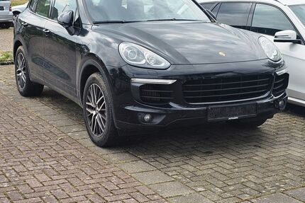 Porsche Cayenne 126.000 km 34.999 &euro; Au am Rhein 76474