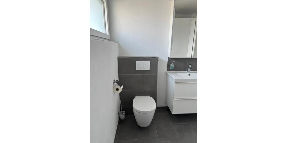 Reihenhaus Frankfurt am Main Bonames - 4.5 Zimmer, 138 m&sup2;, 2.000&euro; | Angebot:25429521