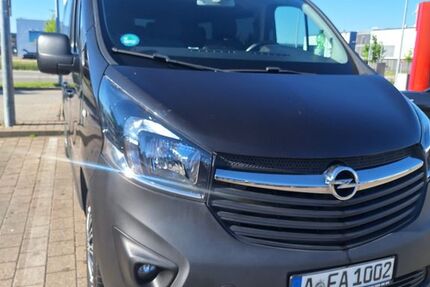 Opel Vivaro 199.999 km 14.900 &euro; Gersthofen 86678