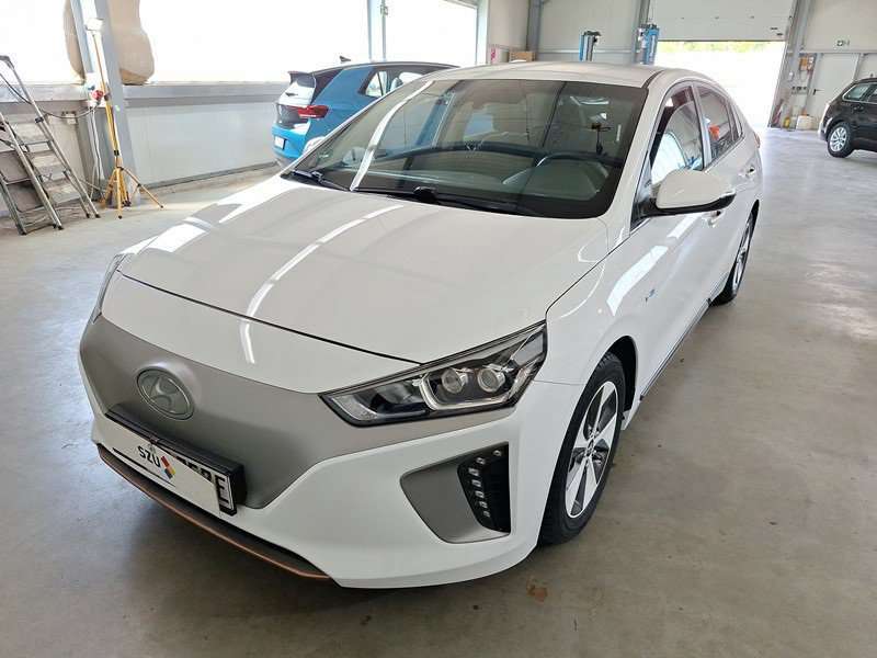 IONIQ
