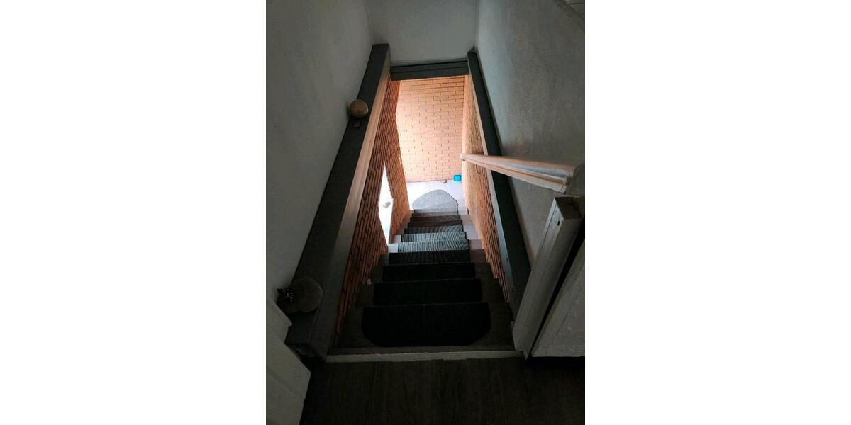 Dachgeschoßwohnung Schneverdingen - 4 Zimmer, 125 m&sup2;, 235.000&euro; | Angebot:27153800