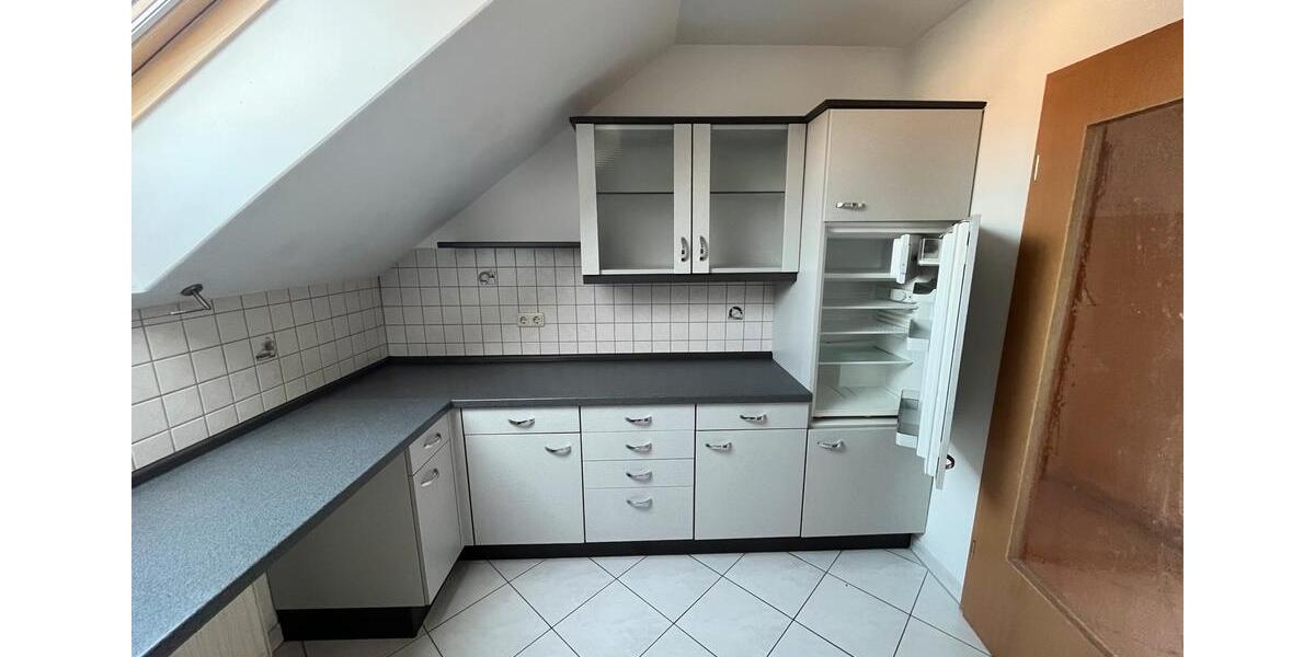 Dachgeschoßwohnung Regen - 2 Zimmer, 68 m&sup2;, 470&euro; | Angebot:25402255