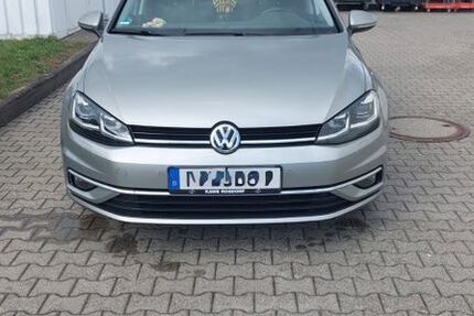 VW Golf 135.000 km 13.999 &euro; Suhl 98529