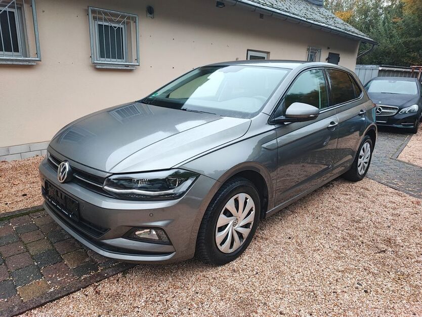 VW Polo 211.000 km 8.990 € Macken 56290