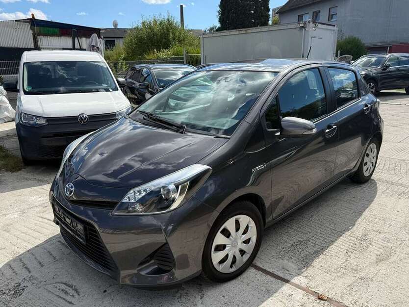 Yaris