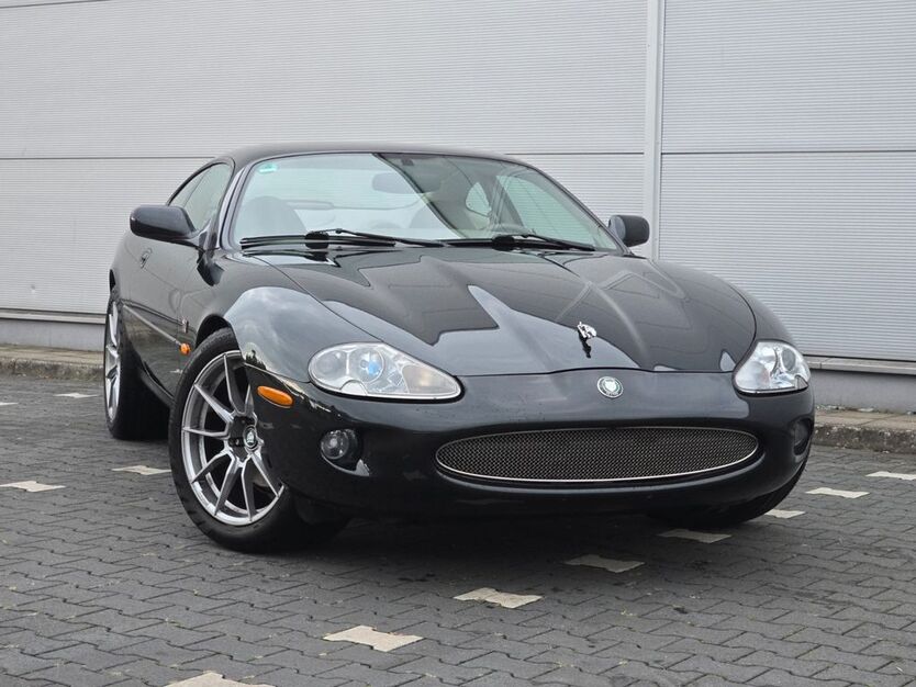 Jaguar XK8 95.370 km 14.900 € Wiesbaden 65201