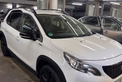 Peugeot 2008 91.000 km 8.900 &euro; Stuttgart 70435