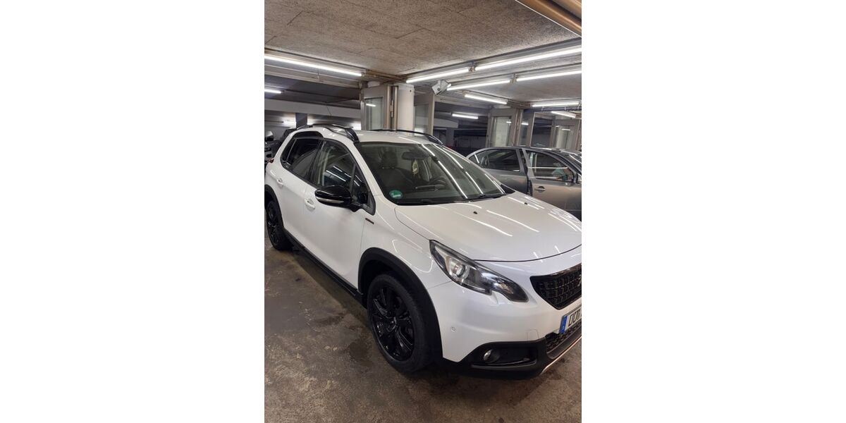 Peugeot 2008 91.000 km 8.900 &euro; Stuttgart 70435