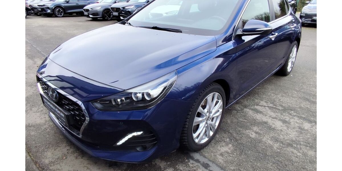 Hyundai i30 86.600 km 15.800 &euro; Wenden 57482