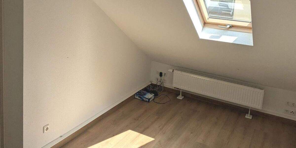 Doppelhaushälfte Oederan - 3 Zimmer, 85 m&sup2;, 152.000&euro; | Angebot:25690432