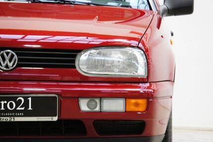 VW Golf 13.099 km 11.999 &euro; Lauf 91207