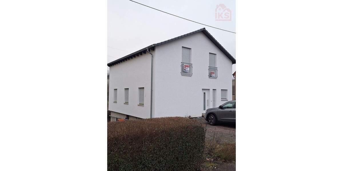 Tolles freistehendes und neu erstelltes Massa Ausbauhaus auf einem 12 a großem Grundstück in Rehlingen-Siersburg Ortsteil Fremersdorf zu verkaufen! 7 zimmer