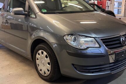 VW Touran 228.500 km 3.499 &euro; Bad Waldsee 88339
