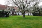 Tolles Zweifamilienhaus mit viel Platz und großem Garten