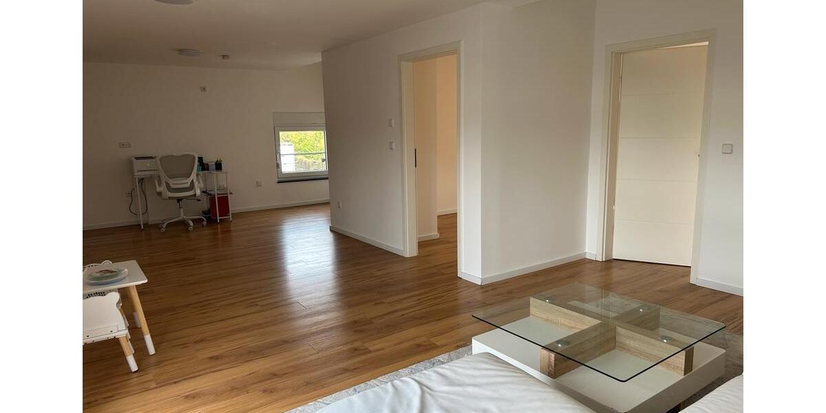 Maisonettenwohnung Sankt Augustin - 6 Zimmer, 140 m&sup2;, 1.600&euro; | Angebot:26659129