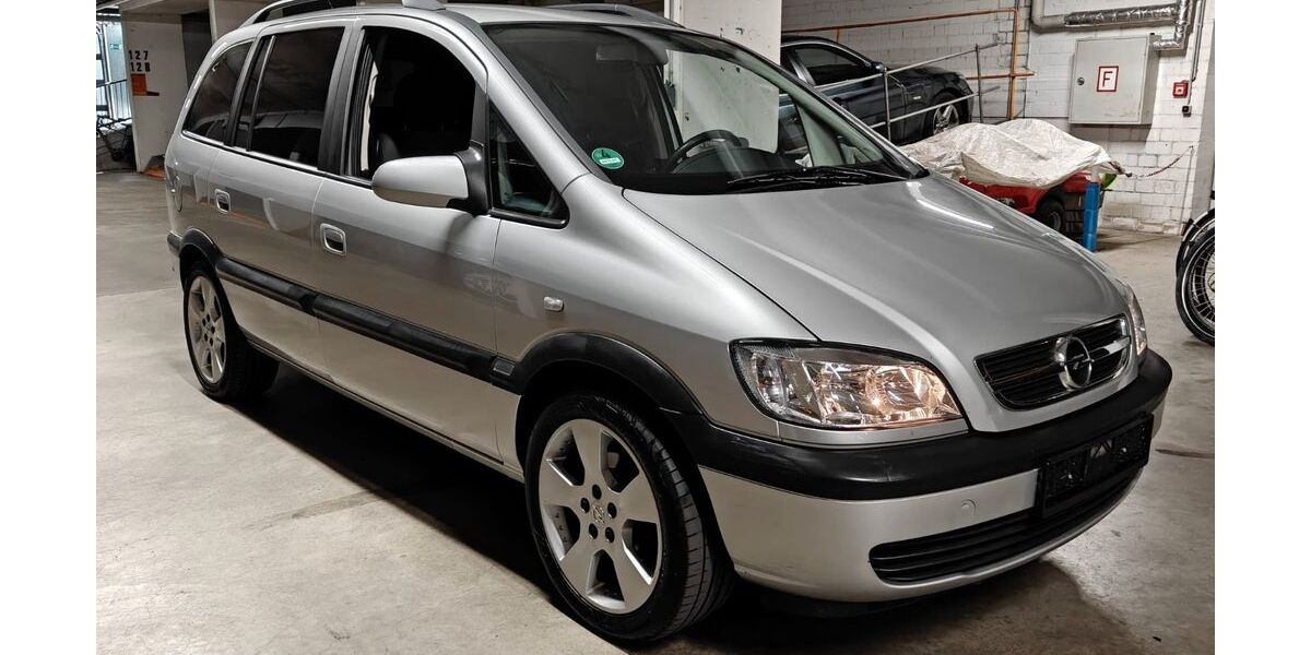 Opel Zafira 154.213 km 3.950 &euro; NEUSS 41462