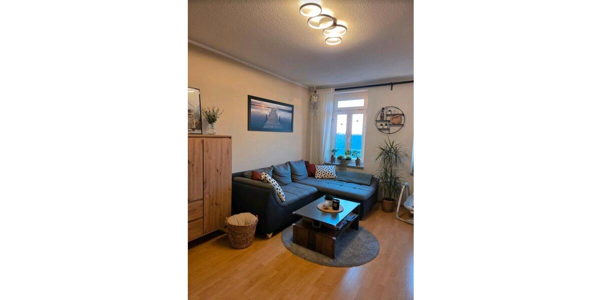 Dachgeschoßwohnung Chemnitz Bernsdorf - 2.5 Zimmer, 77 m&sup2;, 362&euro; | Angebot:26612324