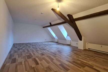 Wohnung Löbau - 2 Zimmer, 76 m&sup2;, 456&euro; | Angebot:27143834