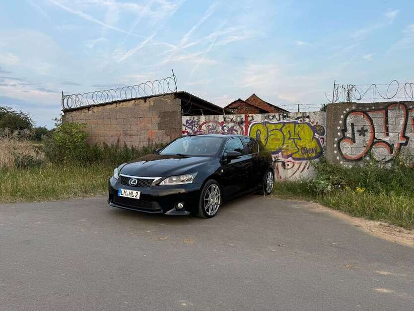 CT 200h