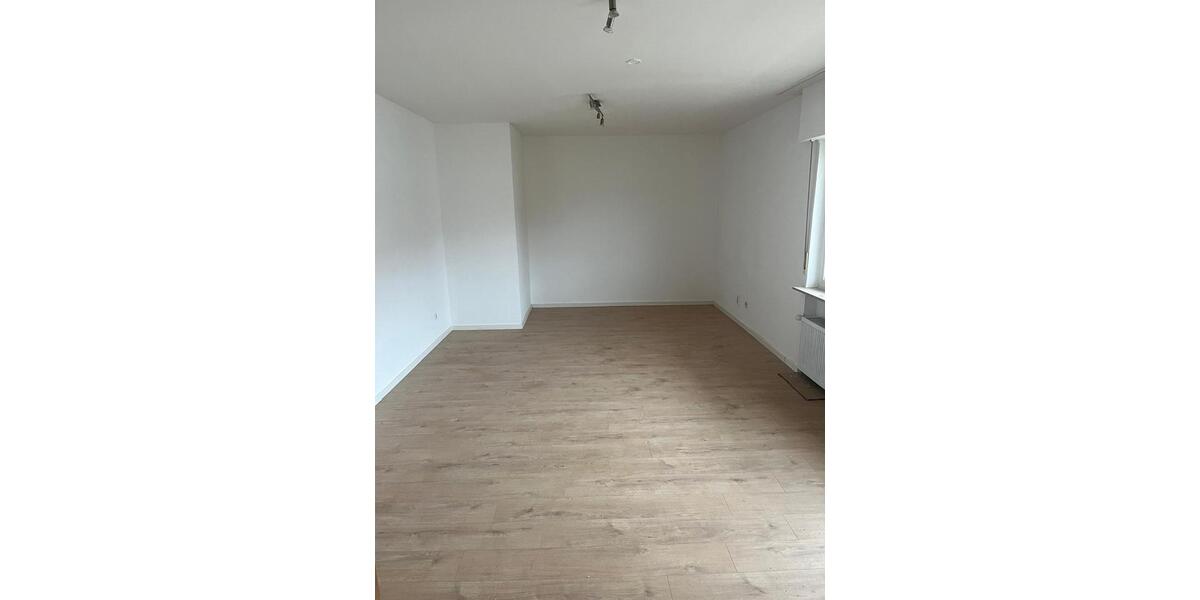 Etagenwohnung Schwetzingen - 1 Zimmer, 42 m&sup2;, 600&euro; | Angebot:24919341