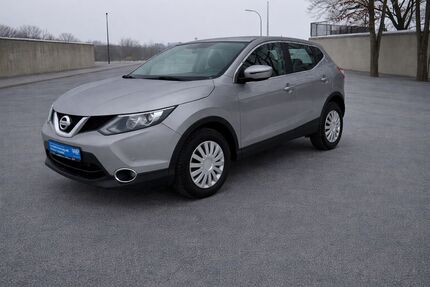Nissan Qashqai 27.393 km 14.700 &euro; Hamburg 20539