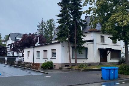 Haus Olsberg - 12 Zimmer, 299 m&sup2;, 569.000&euro; | Angebot:26818636