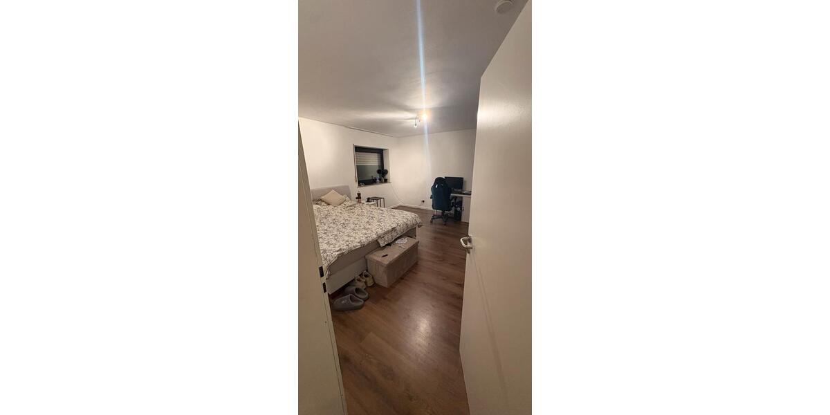 Attraktive 2-Zimmer-Wohnung in ruhigem Drei-Parteien-Haus 2 zimmer