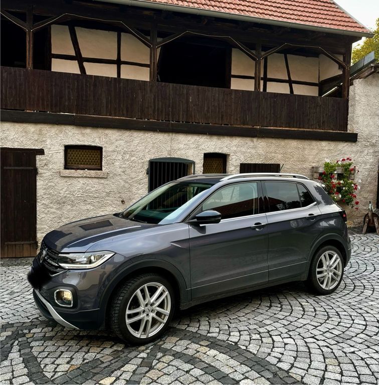 VW T-Cross 18.100 km 21.750 € Elleben 99334