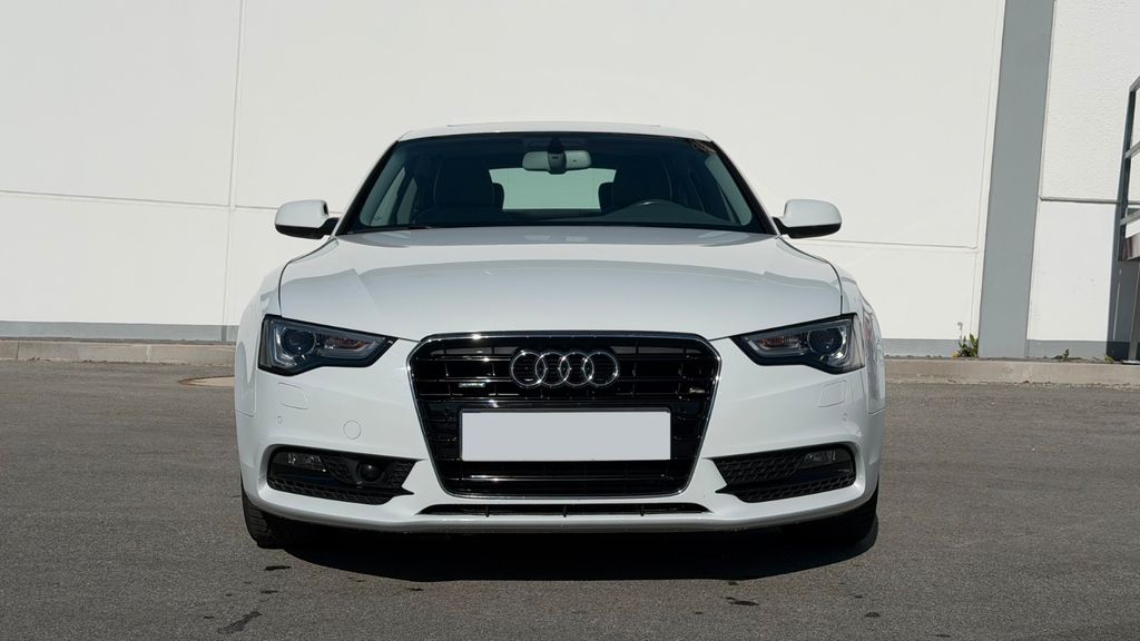 Audi A5 139.000 km 15.500 &euro; Büchlberg 94124