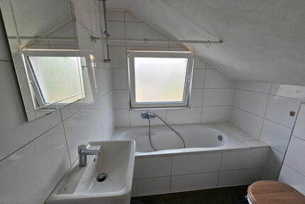 ObjNr:16820 - Dreifamilienhaus; tolle Kapitalanlage