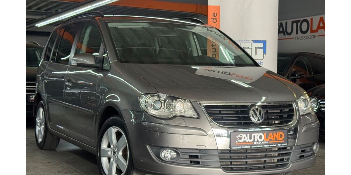 VW Touran 192.000 km 5.999 &euro; Troisdorf 53842