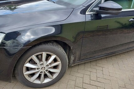 Skoda Octavia Combi 102.000 km 13.850 € Ribnitz-Damgarten 18311