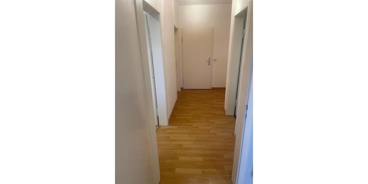 Dachgeschoßwohnung Weiden in der Oberpfalz - 1 Zimmer, 45 m&sup2;, 490&euro; | Angebot:25181712