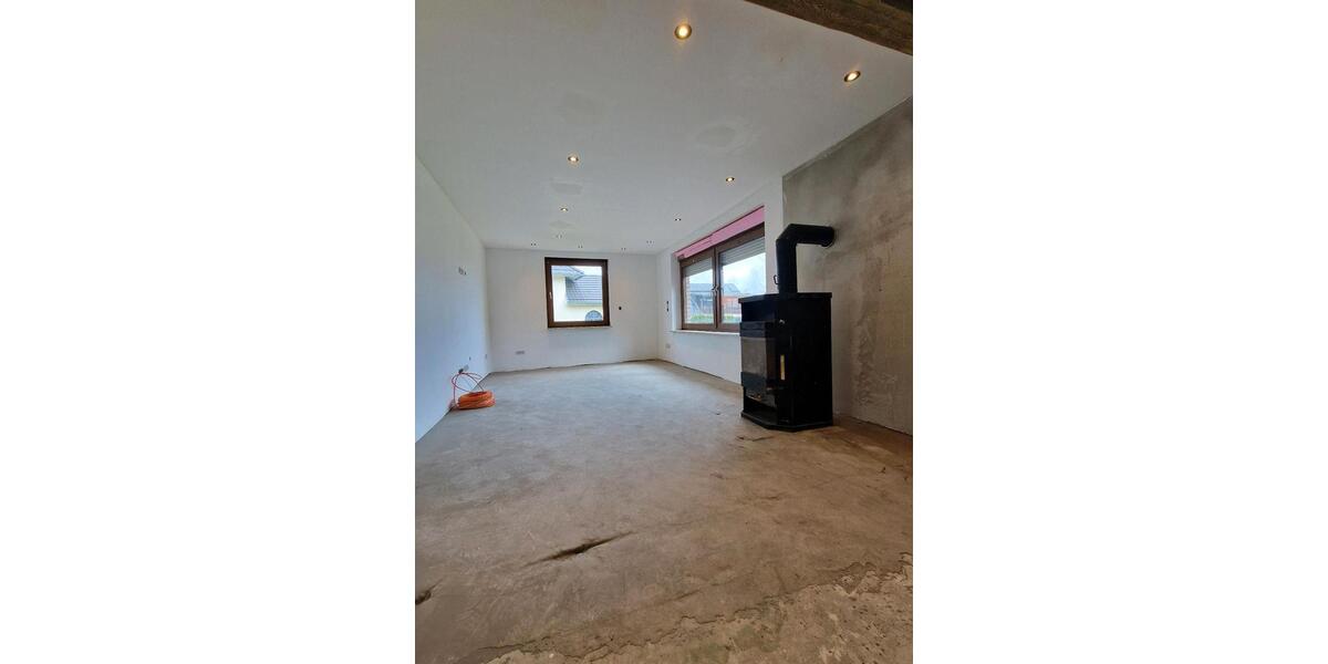 Doppelhaushälfte Grafschaft - 3 Zimmer, 90 m&sup2;, 230.000&euro; | Angebot:25975751